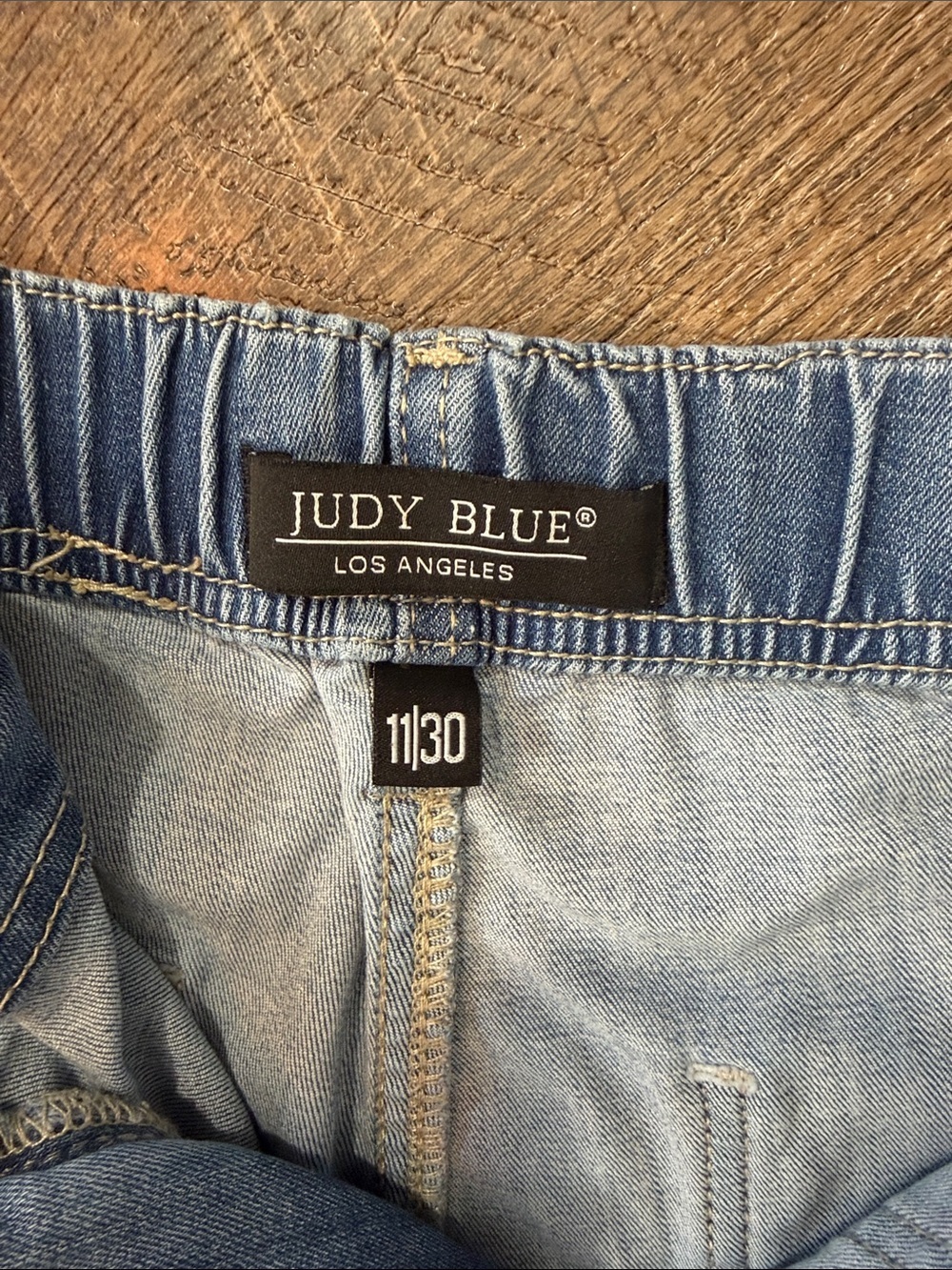 Judy Blue High Rise Drawstring Jeans Women’s Size 11/30 - Picture 2 of 7
